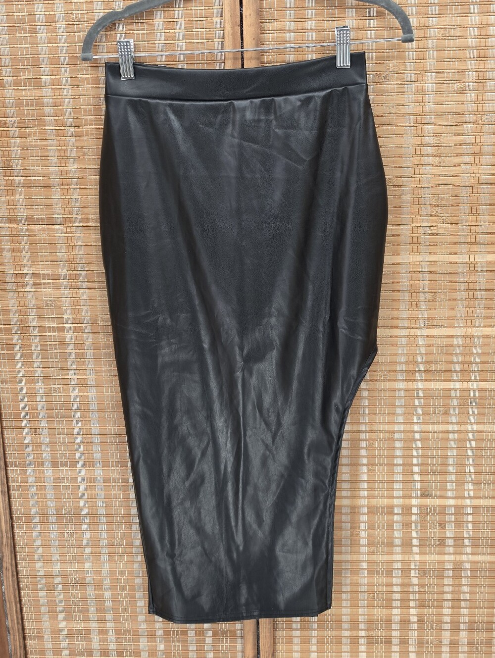 ☆ Windsor Asymmetrical Faux Leather Midi Pencil Skirt Size Medium NWT